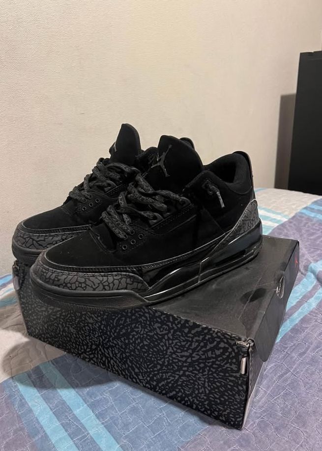 Jordan 3s Black cat