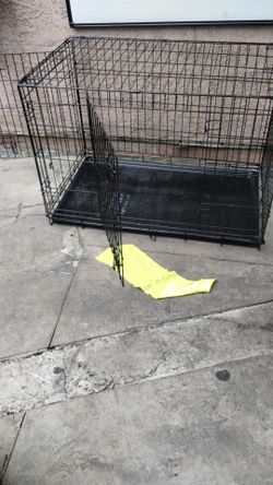 Large Black Wire Dog Crate