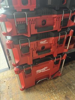 Milwaukee packout