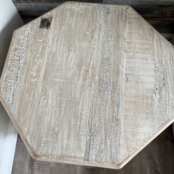 Side / Coffee Table 