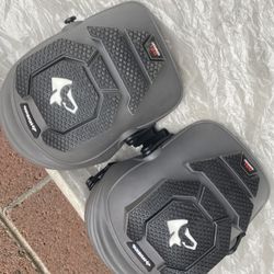 Husky Knee Pads