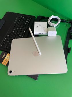 Apple iPad 11th generation (2025 newest) 128GB with pen, keyboard and Accessories