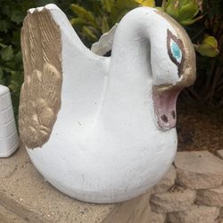 Swan Planter
