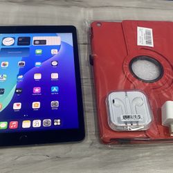 Apple IPad 9th Generation (10.2” Retina /Touch ID /IOS 29l) 256 GB   & Accessories 