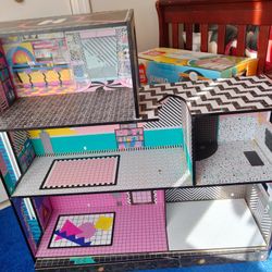 LOL Doll House