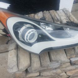 Right Headlight Hyundai Veloster Projector Led