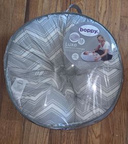 Boppy Newborn Louger