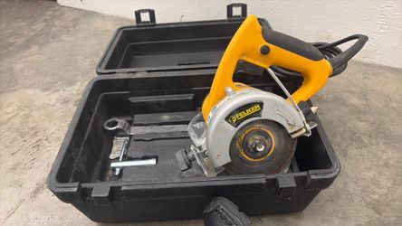 Felker brand  wet tile saw
