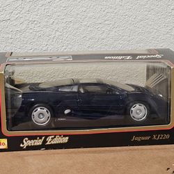Maisto Special Edition Jaguar XJ 220 (1992)