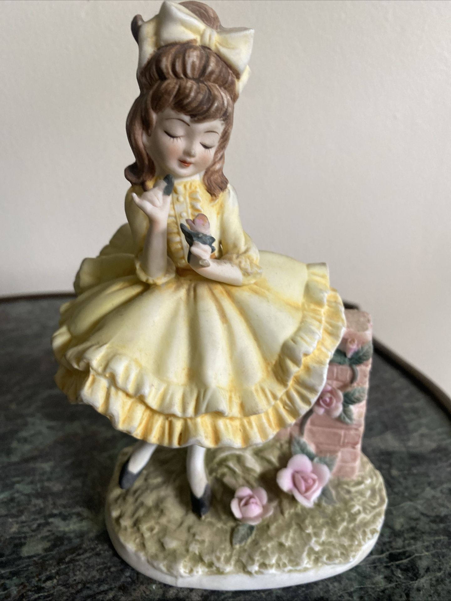 LEFTON PORCELAIN FIGURINE -GIRL WITH FLOWERS