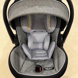 Car seat 