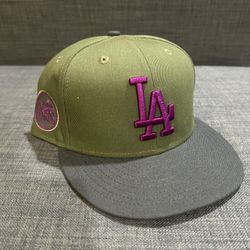 $90 - New Lids Dodgers 7 1/4 Mossy Haze - $90