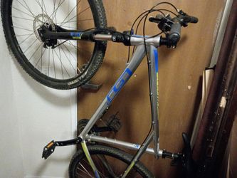 GT All Terra Triple Triangle Design 9r 606 Aluminium