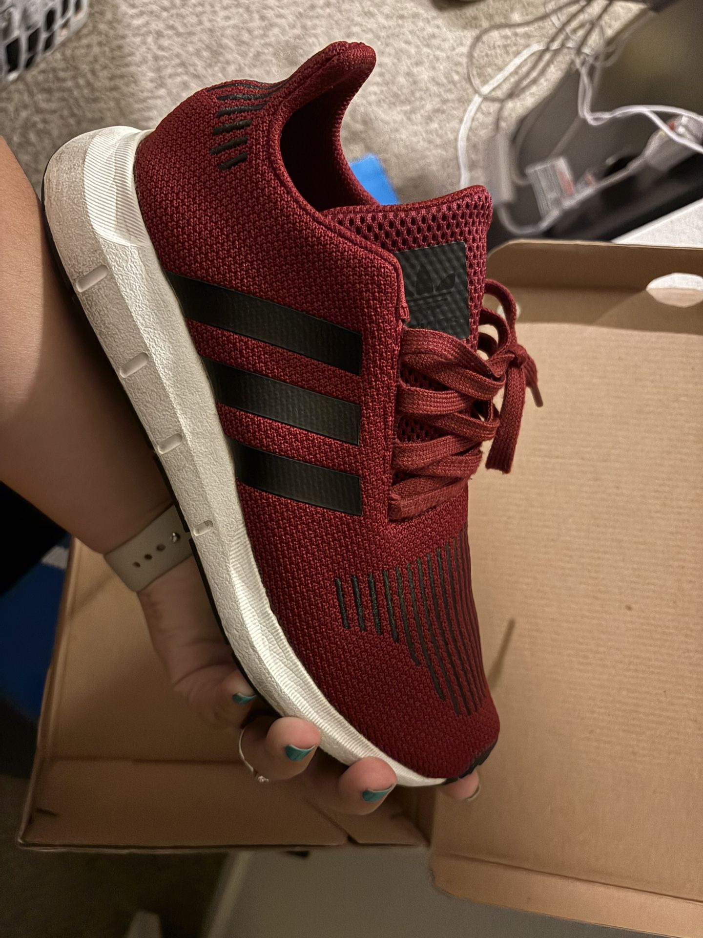 Adidas Big Kids 6.5y Swift Run