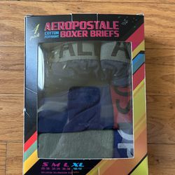 NWT Aeropostale men’s cotton flyfront boxer briefs 3 pack size XL ( not 4 pack)