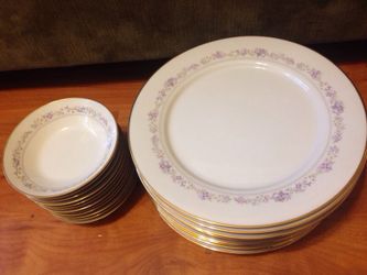 Noritake lilac time 2483 plates