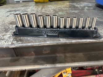 Snap on sockets