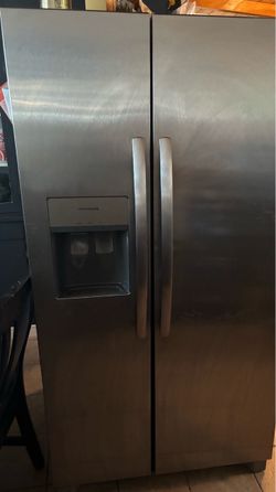 Frigidaire Stainless Steel Side-by-Side Refrigerator