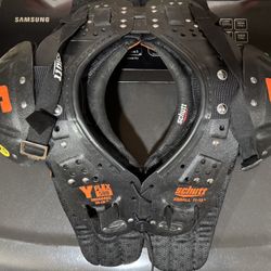 Schutt Xsmall Shoulder pads 