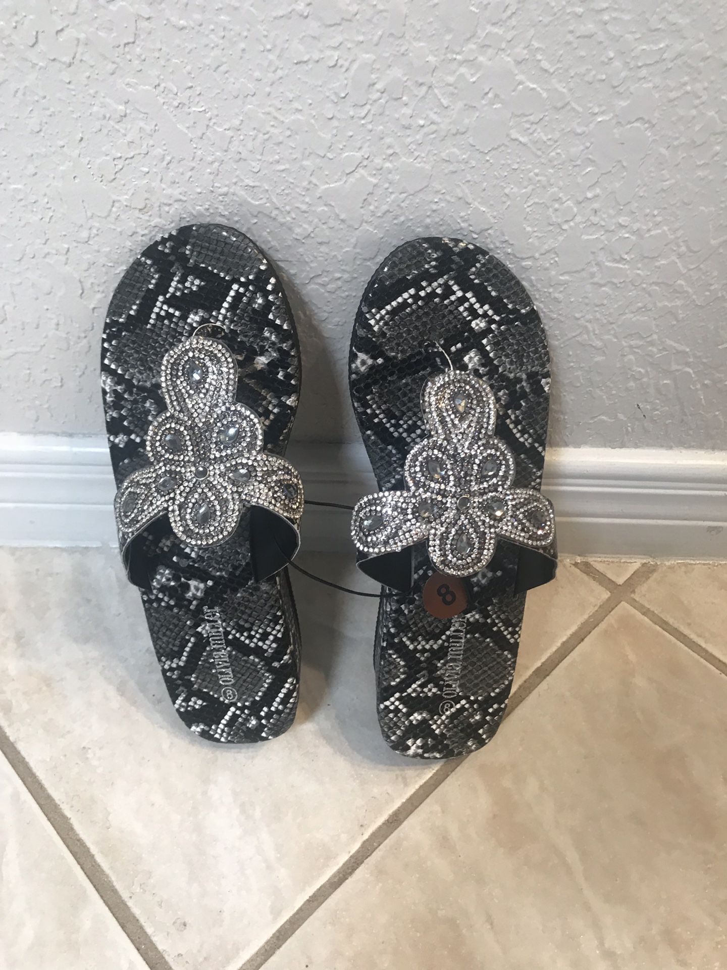 Nice sandals brand new size 8