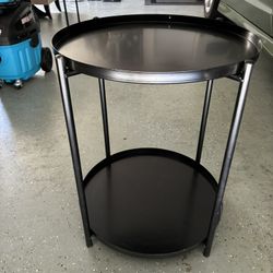 2 Tier Metal Indoor/outdoor Side Table                 20 Inches Tall