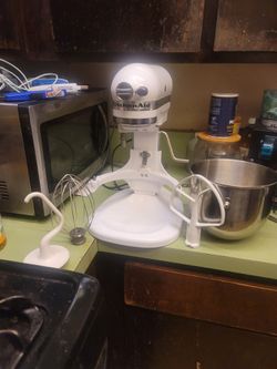 Kitchenaid mixer professional  5 pounds