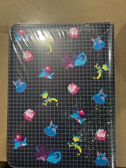 Pokémon Zip up Binder