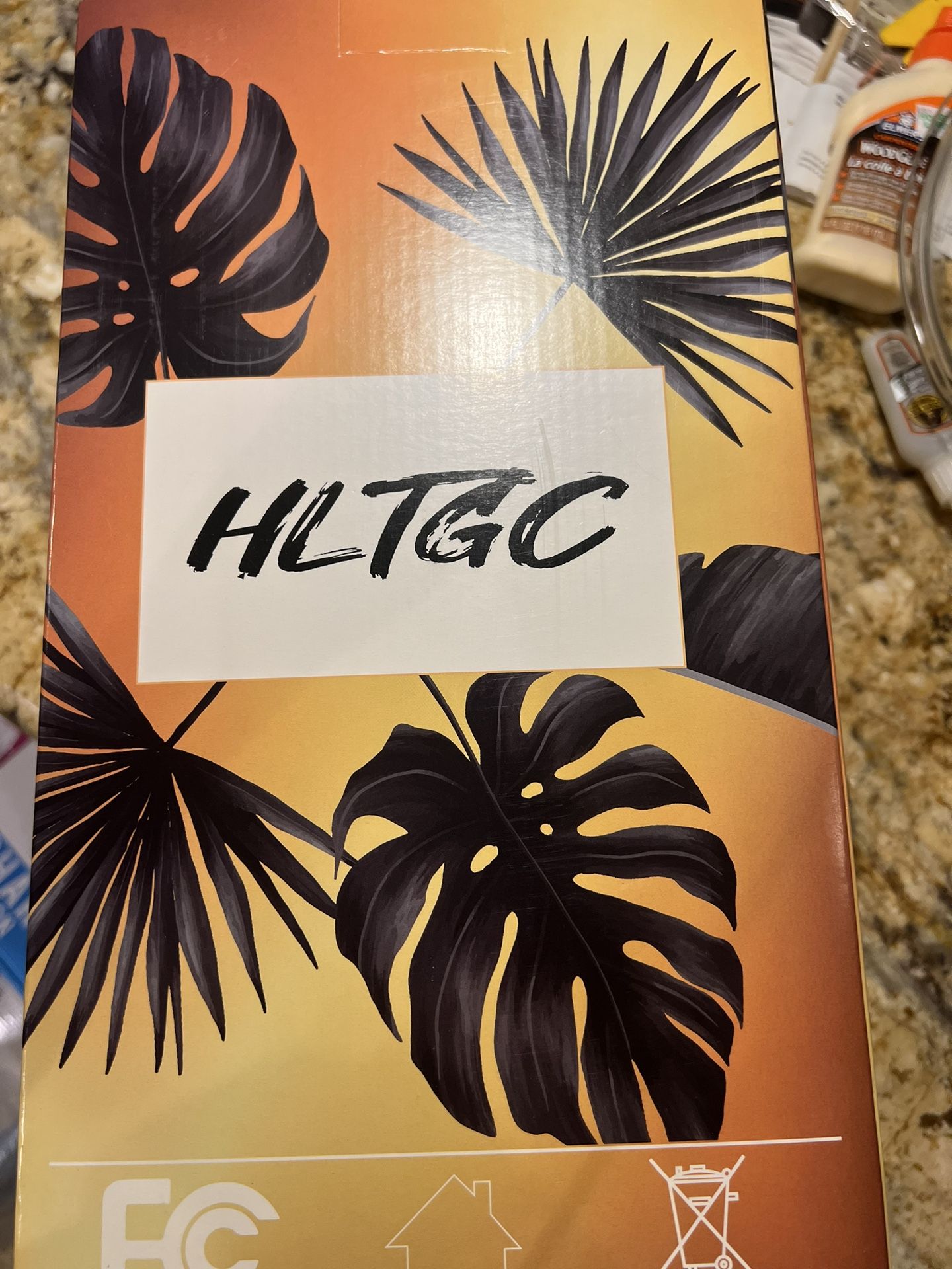 HLTGC Candle Warmer Lamp, with 3 Bulbs,Timer & Dimmer,Compatible with Large  Yankee Candle Jars,for Jar Candles,Electric Top Candle Melter,110-120v，(Wh  for Sale in Tempe, AZ - OfferUp