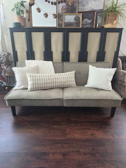Modern Tufted Futon Sofa Bed