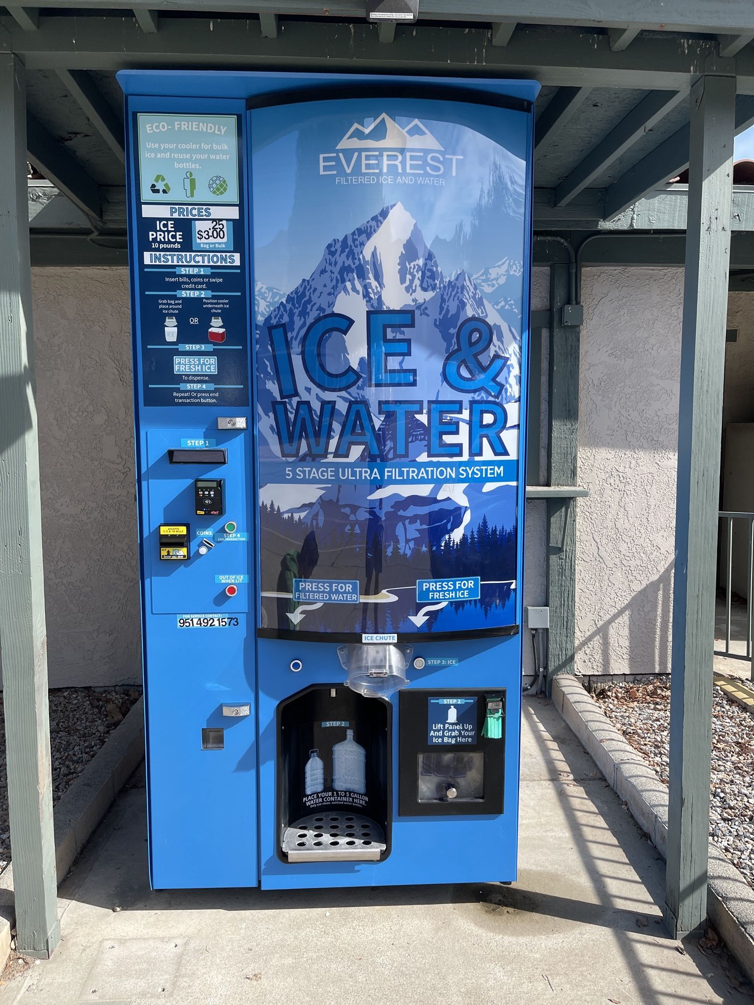FOR SALE: Everest VX1 Ice & Water Vending Machine – $12,000 (Hemet, CA)
