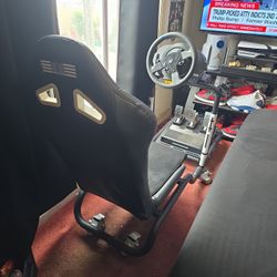 Thrustmaster T300 RS GT / Next Level Racing Victory Frame