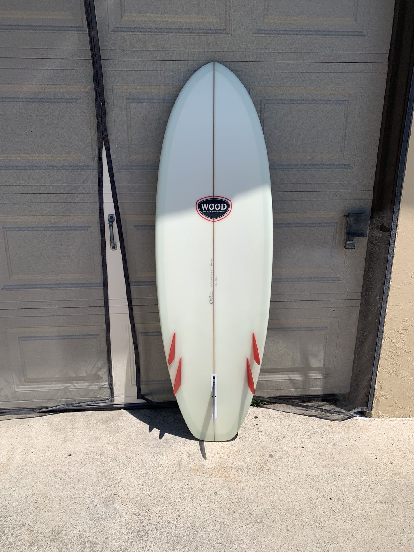 Bonzer 5’6 Surfboard