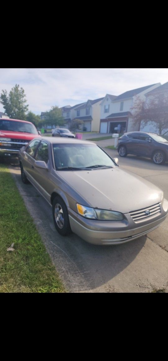 1999 Toyota Camry