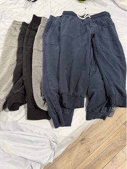 Women’s medium Capri pants