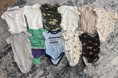 Boys 0–3 Month Short Sleeve Onesies (11)