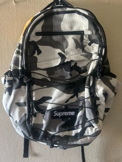 Supreme logo backpack (SS25)