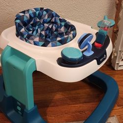BABY WALKER 