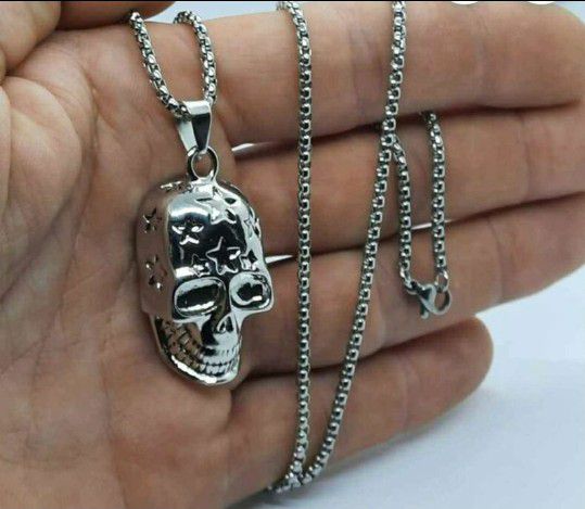 New Gothic Skull Pendant Necklace stars style with Chain