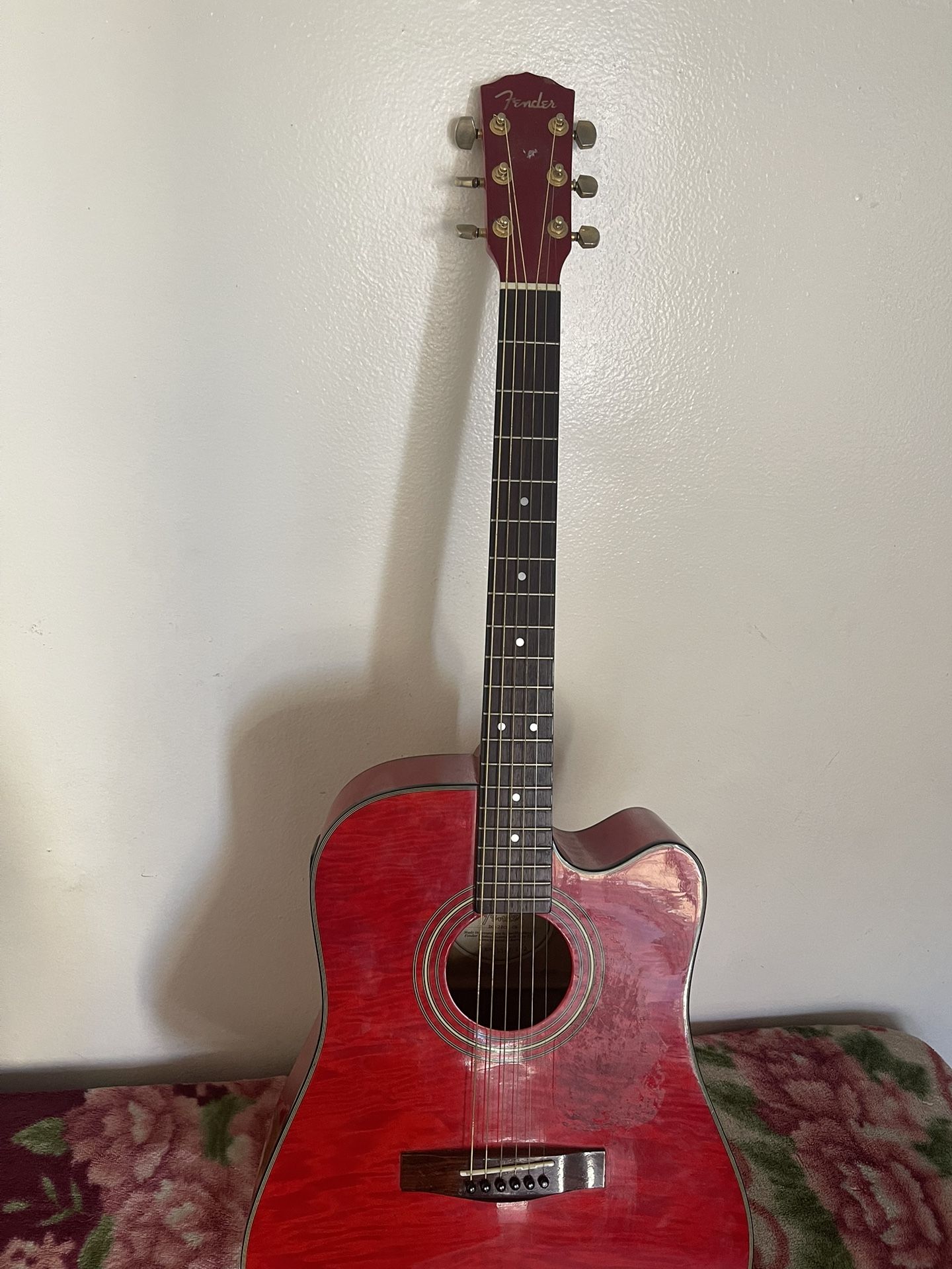 Fender 6 String Guitar