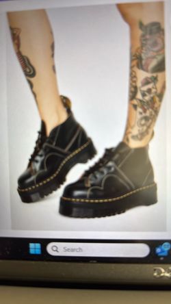 Dr. Martens church monkey boots size men 7 women 8 platform AirWair Lace-Up Ankle Boots