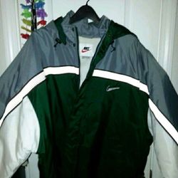 Nike Jacket XL (BRAND NEW Never Worn)