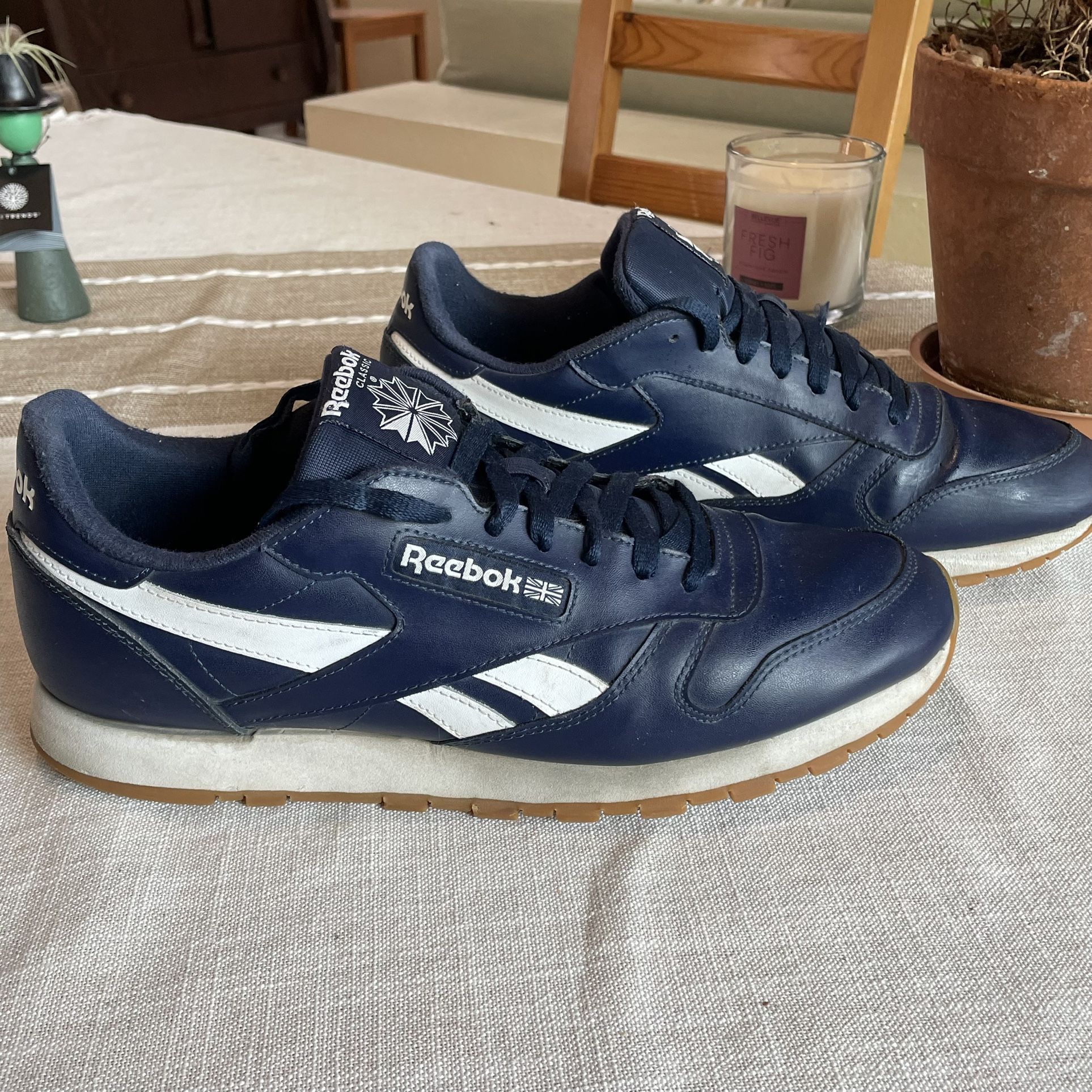 Reebok Classic Leather Navy White Athletic Shoes Sneakers Men Size 12