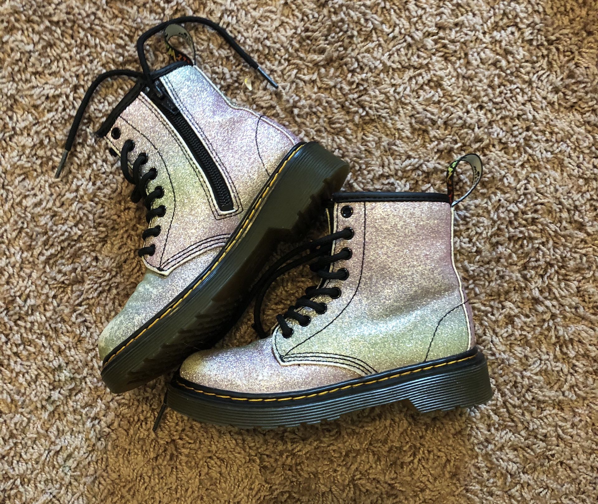 Dr. Martens Girls Glitter boot Size 12