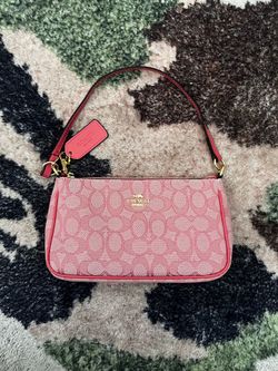 Coach plaza bag 18 signature C pink purse