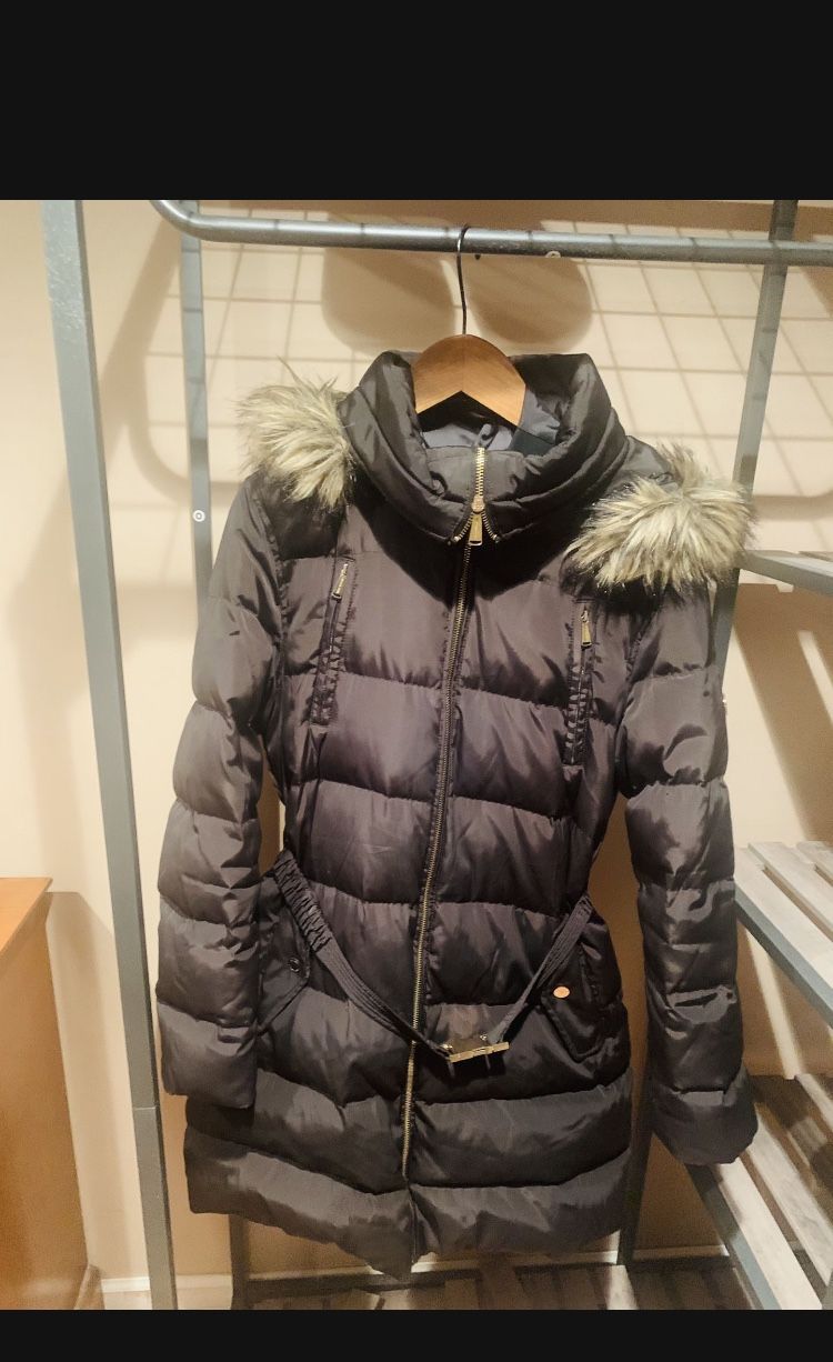 In Used Good Condition Size Lg Michael Kors Winter Coat