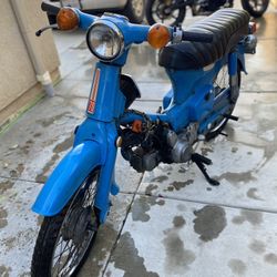 Scooter Motorbike Moped 1970 Classic Honda 