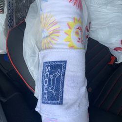 Scout Suns Out Funs Out 100% Cotton Terry - Printed Beach Towel, White- 40" X 70"