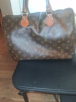 Louis Vuitton Monogram Speedy 30 Handbag in Brown