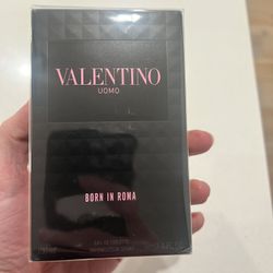 valentino  perfume 