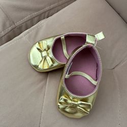 Gold Baby Shoes 6-12 Months